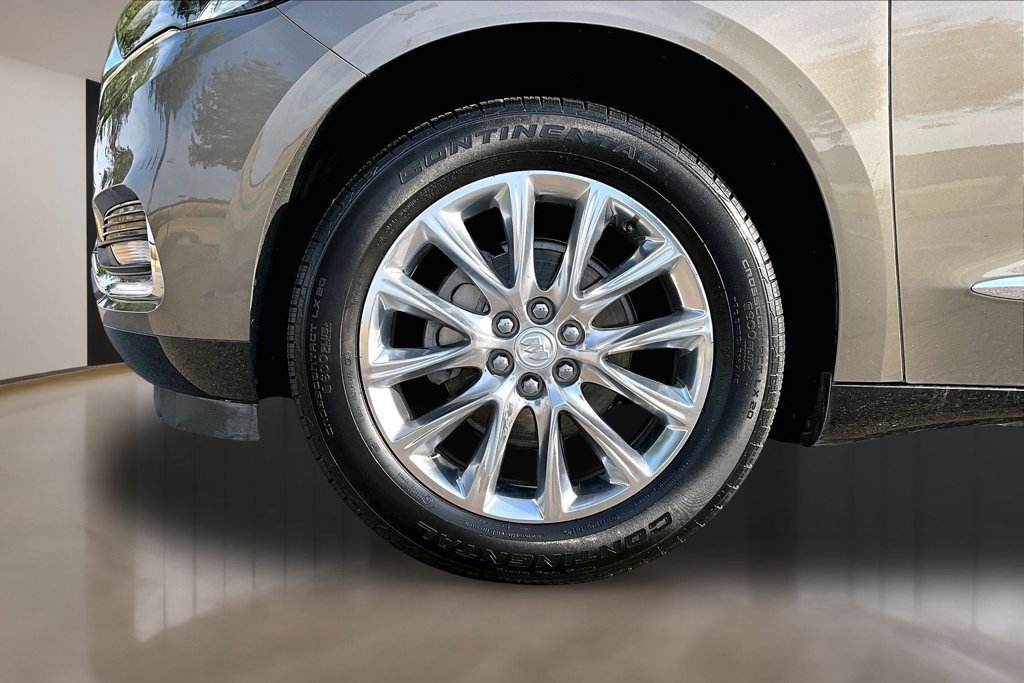 Used 2020 Buick Enclave Premium w/ Surround and Sites Package FWD image 8