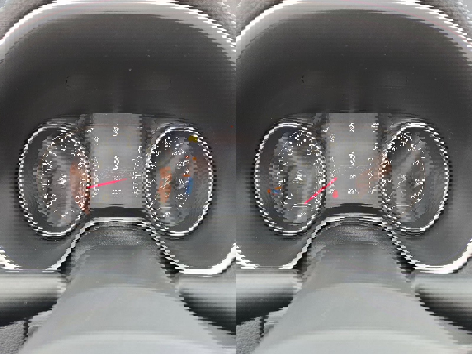 Used 2019 Jeep Compass Limited image 16