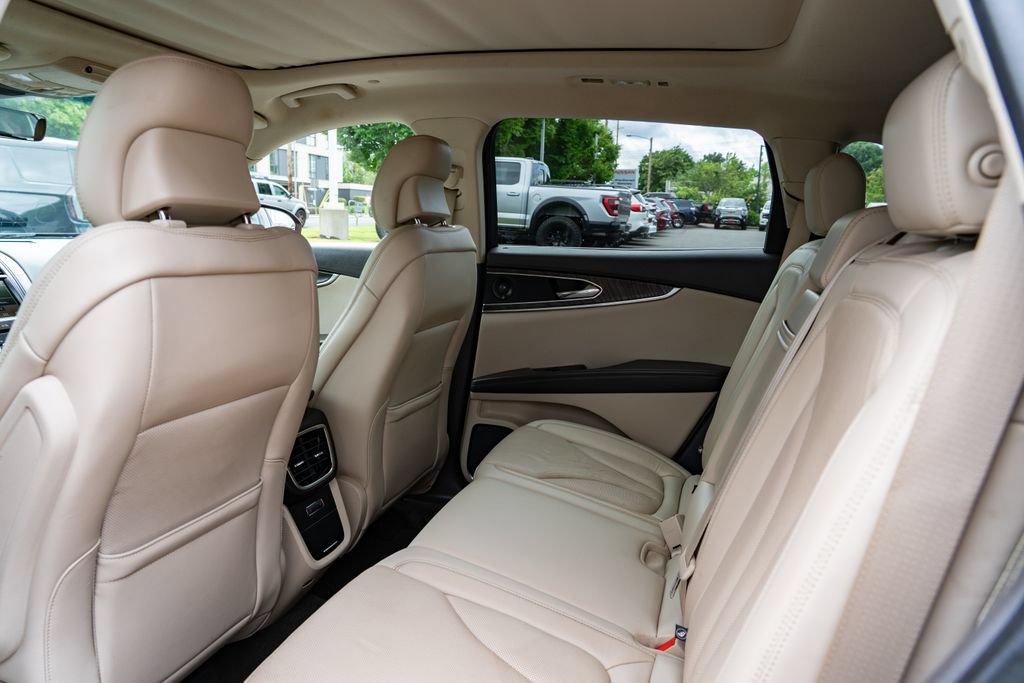 Used 2019 Lincoln Nautilus Reserve w/ Cargo Utility Package AWD/4WD image 23