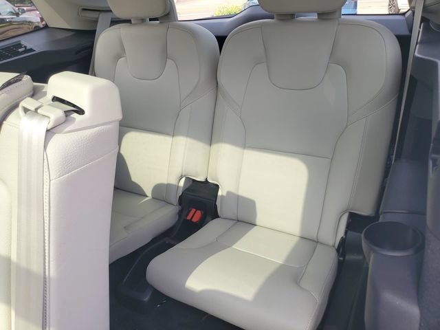 Certified 2025 Volvo XC90 T8 Plus w/ Protection Package Premier AWD/4WD image 33