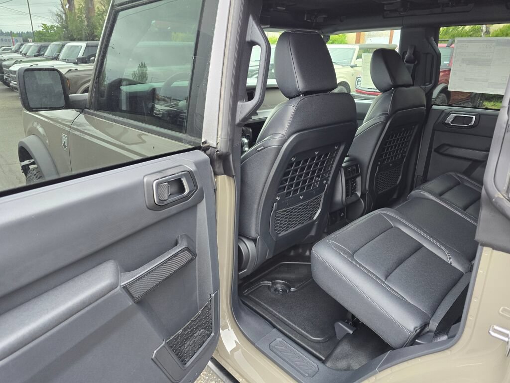 New 2026 Ford Bronco Big Bend w/ Black Diamond Package AWD/4WD image 14