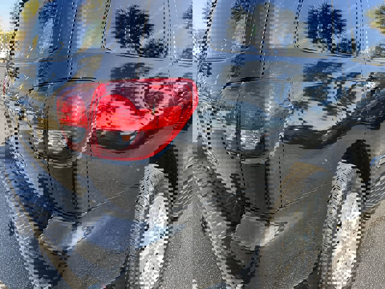 Used 2020 Toyota Sequoia Platinum image 10