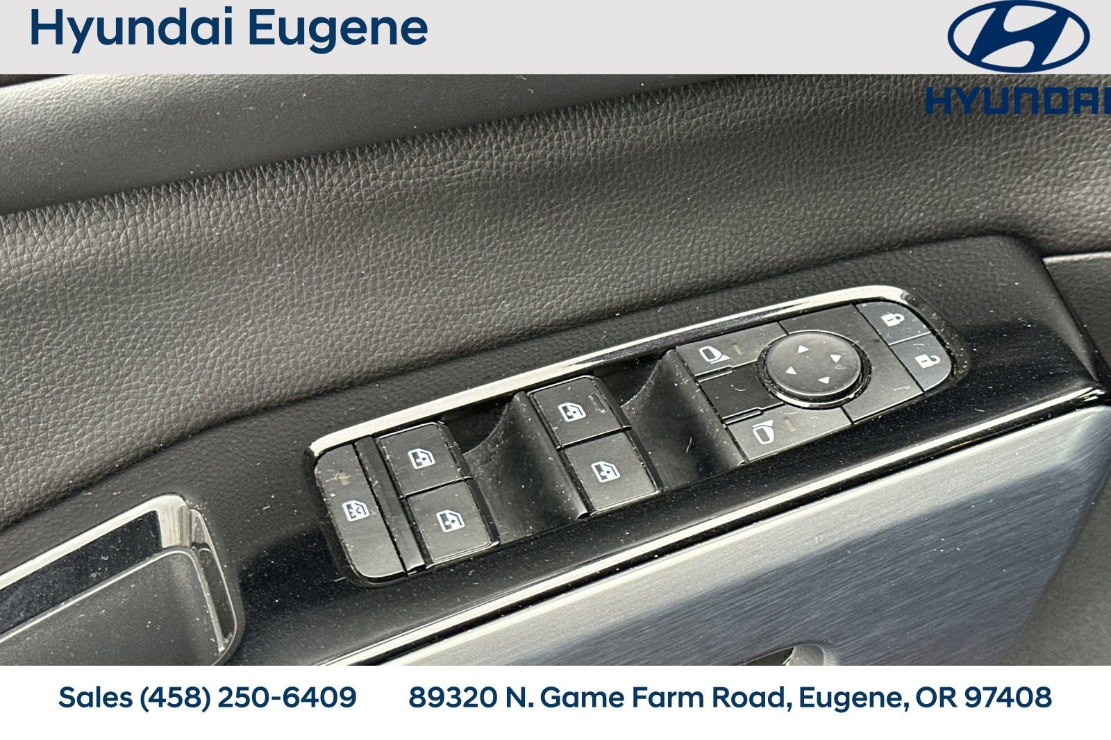 Used 2023 Nissan Pathfinder SL w/ SL Premium Package image 17