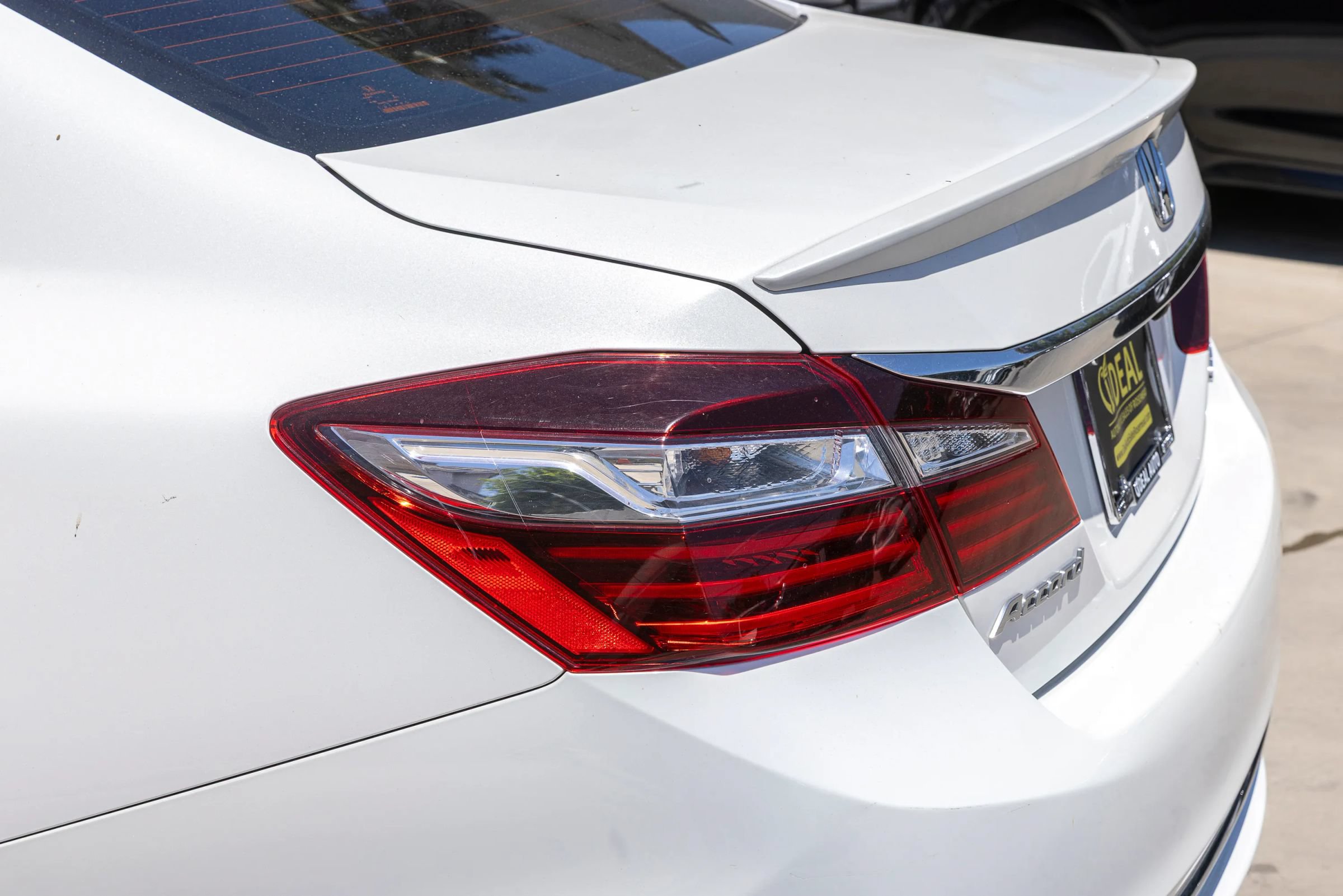 Used 2016 Honda Accord Sport image 12