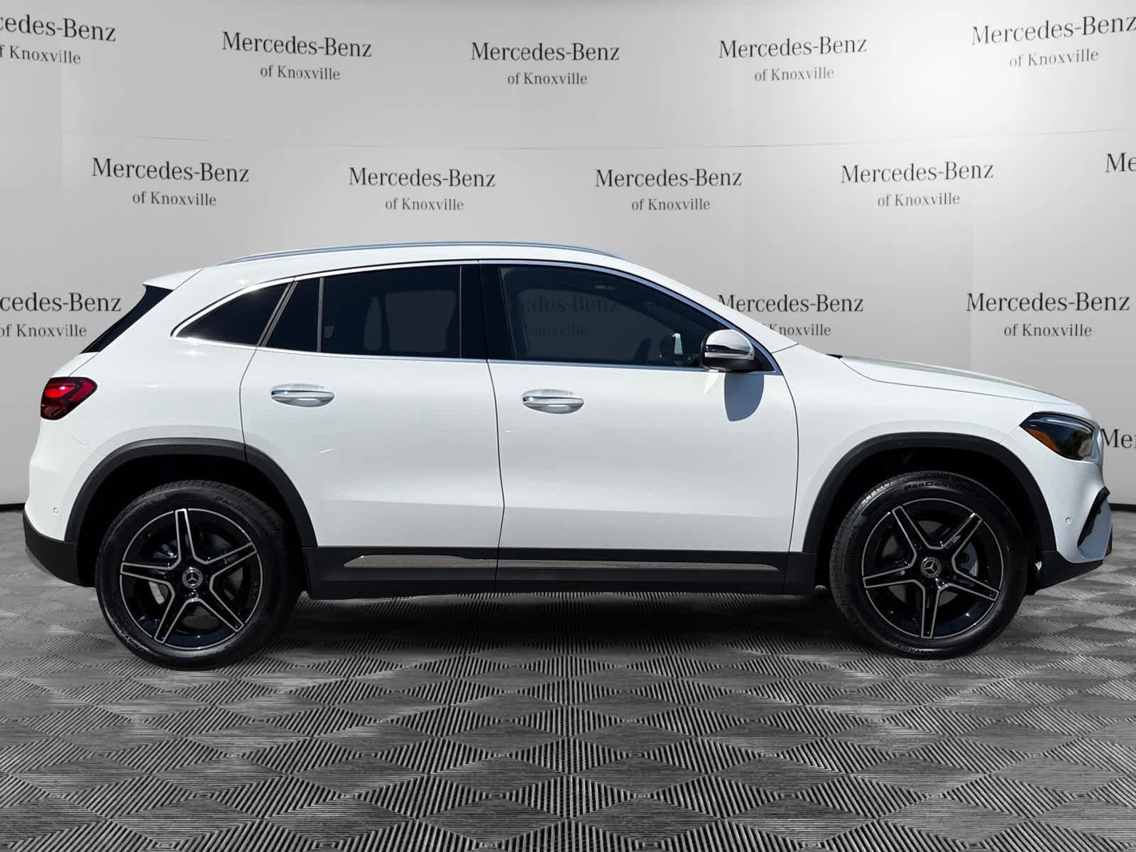 Used 2026 Mercedes-Benz GLA 250 4MATIC image 6