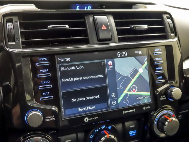 Certified 2020 Toyota 4Runner TRD Off-Road Premium w/ Moonroof Package image 18