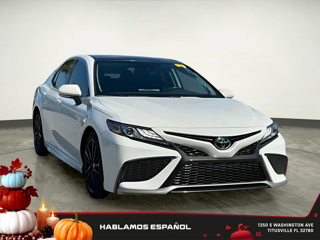 Used 2021 Toyota Camry XSE image 15