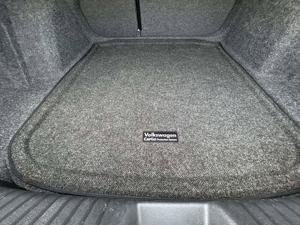 Used 2020 Volkswagen Jetta SEL image 17