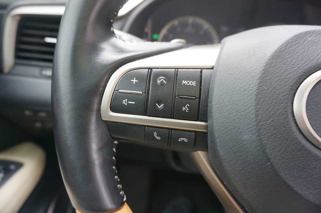 Used 2022 Lexus RX 350 AWD w/ Premium Package image 8
