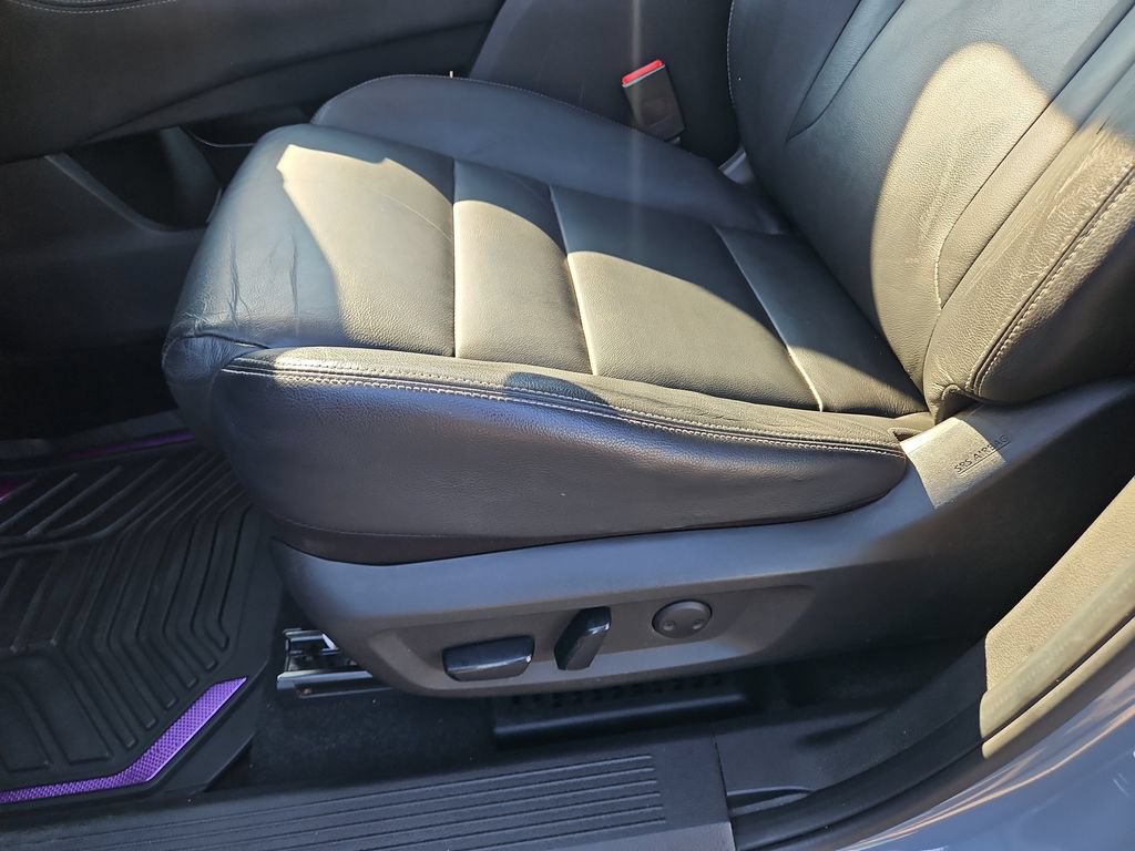 Used 2021 Nissan Rogue SL w/ Premium Package FWD image 17