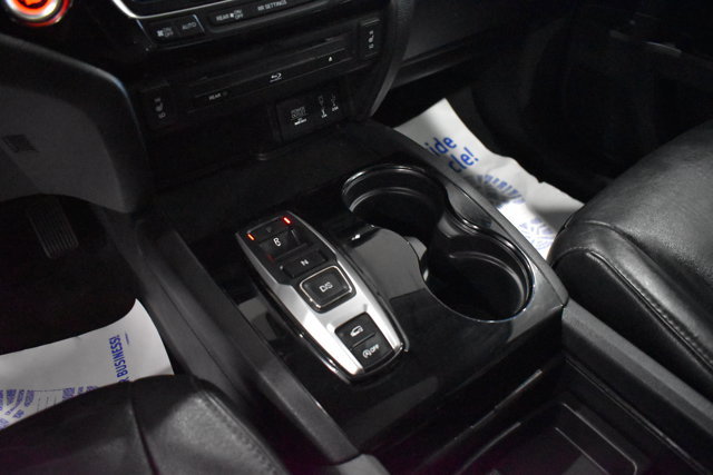 Used 2017 Honda Pilot Touring image 13