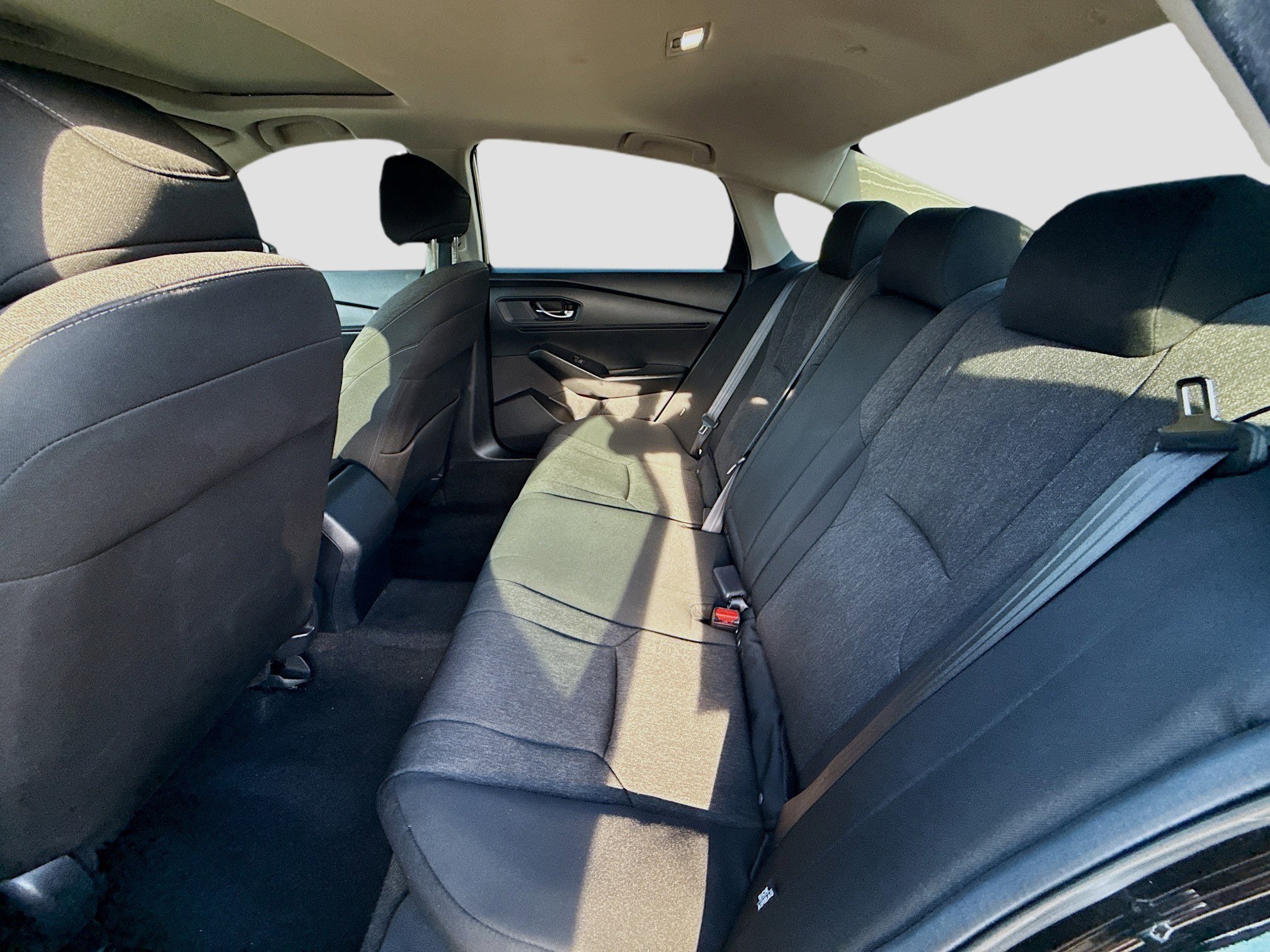 Used 2023 Honda Accord EX image 21