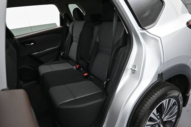 Used 2023 Nissan Rogue SV FWD image 27