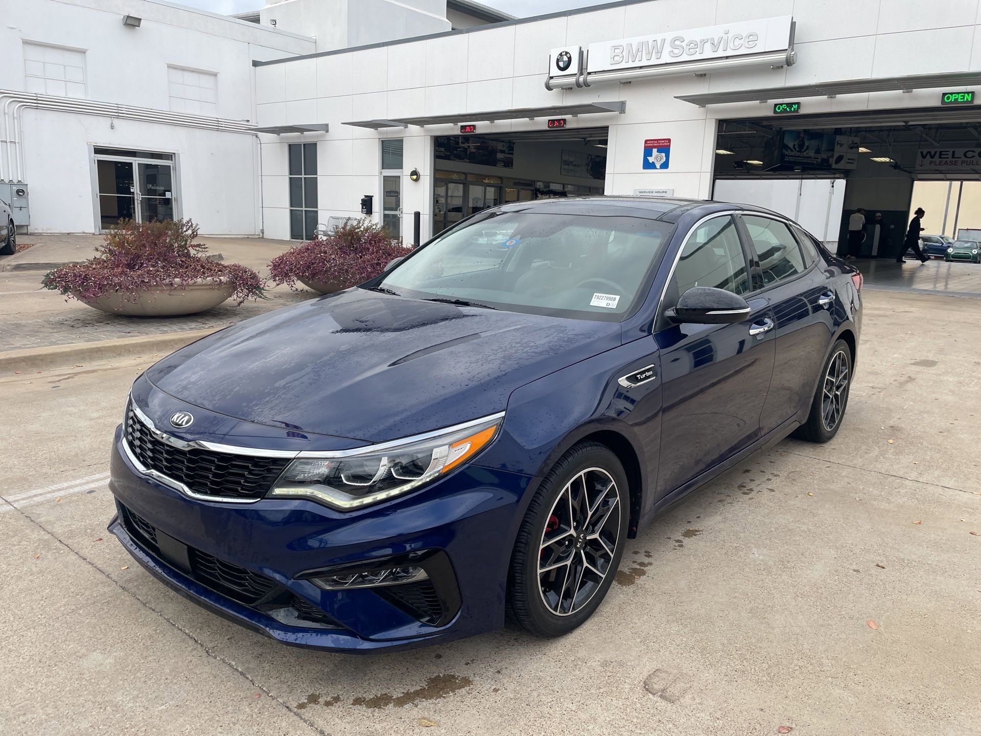 Used 2020 Kia Optima SX image 1