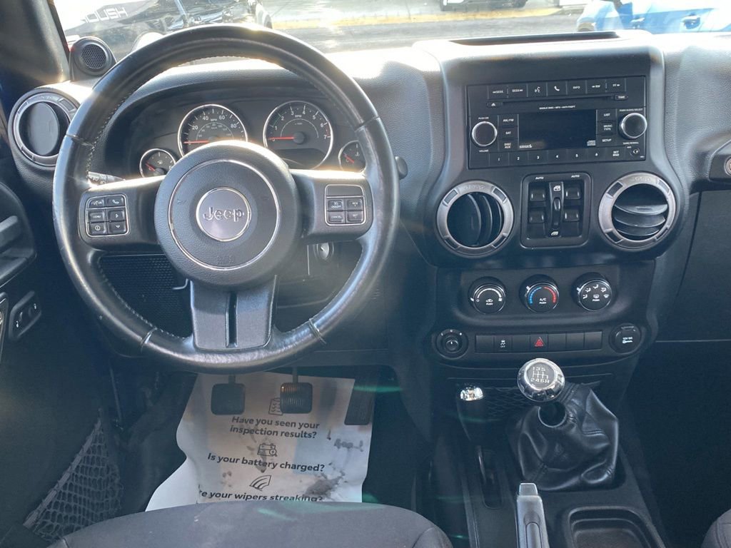 Used 2013 Jeep Wrangler Unlimited Sport image 9