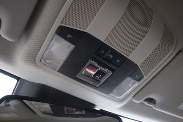 Used 2024 Mitsubishi Eclipse Cross SE image 30