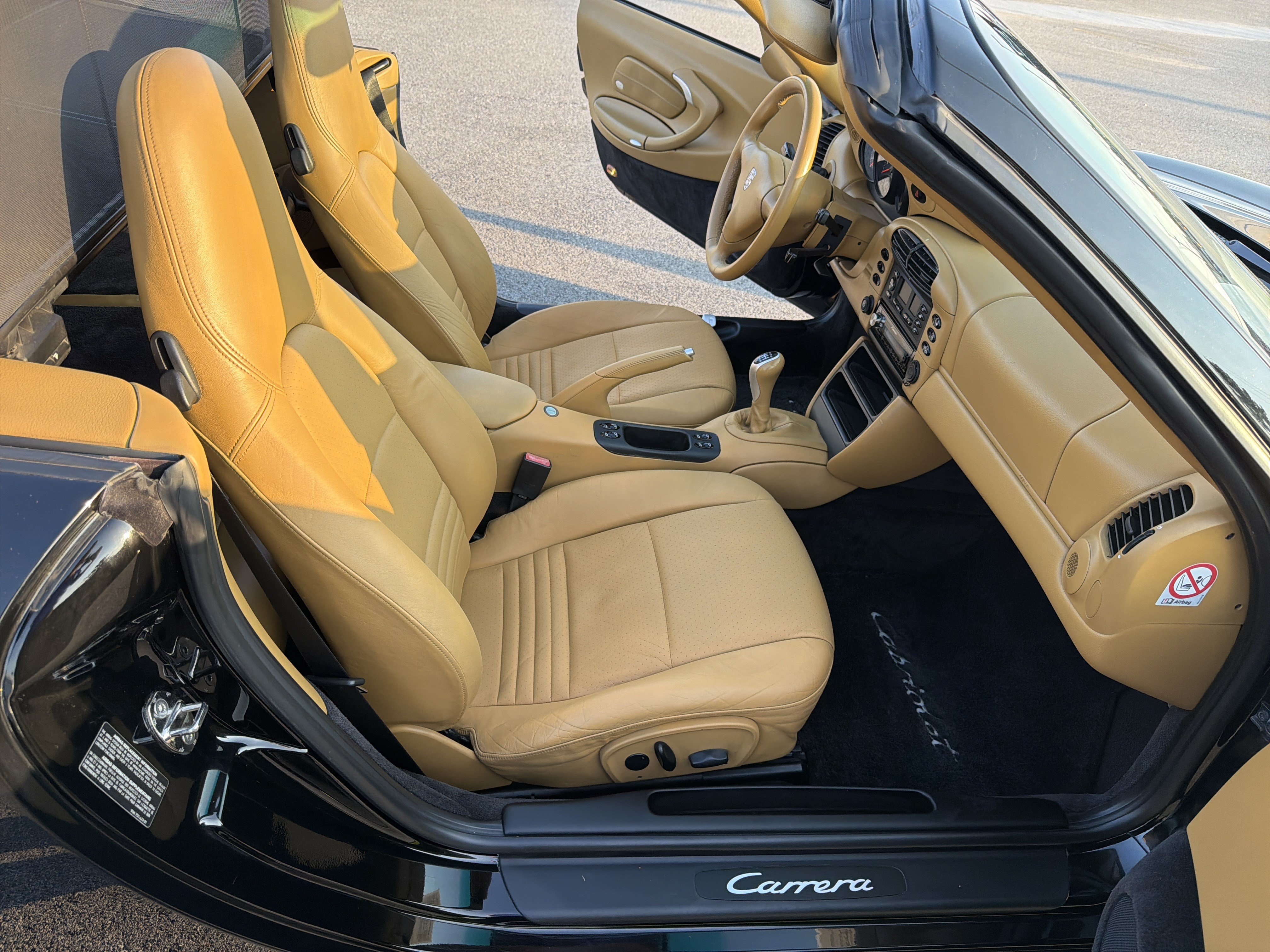 Used 2000 Porsche 911 Carrera RWD image 39