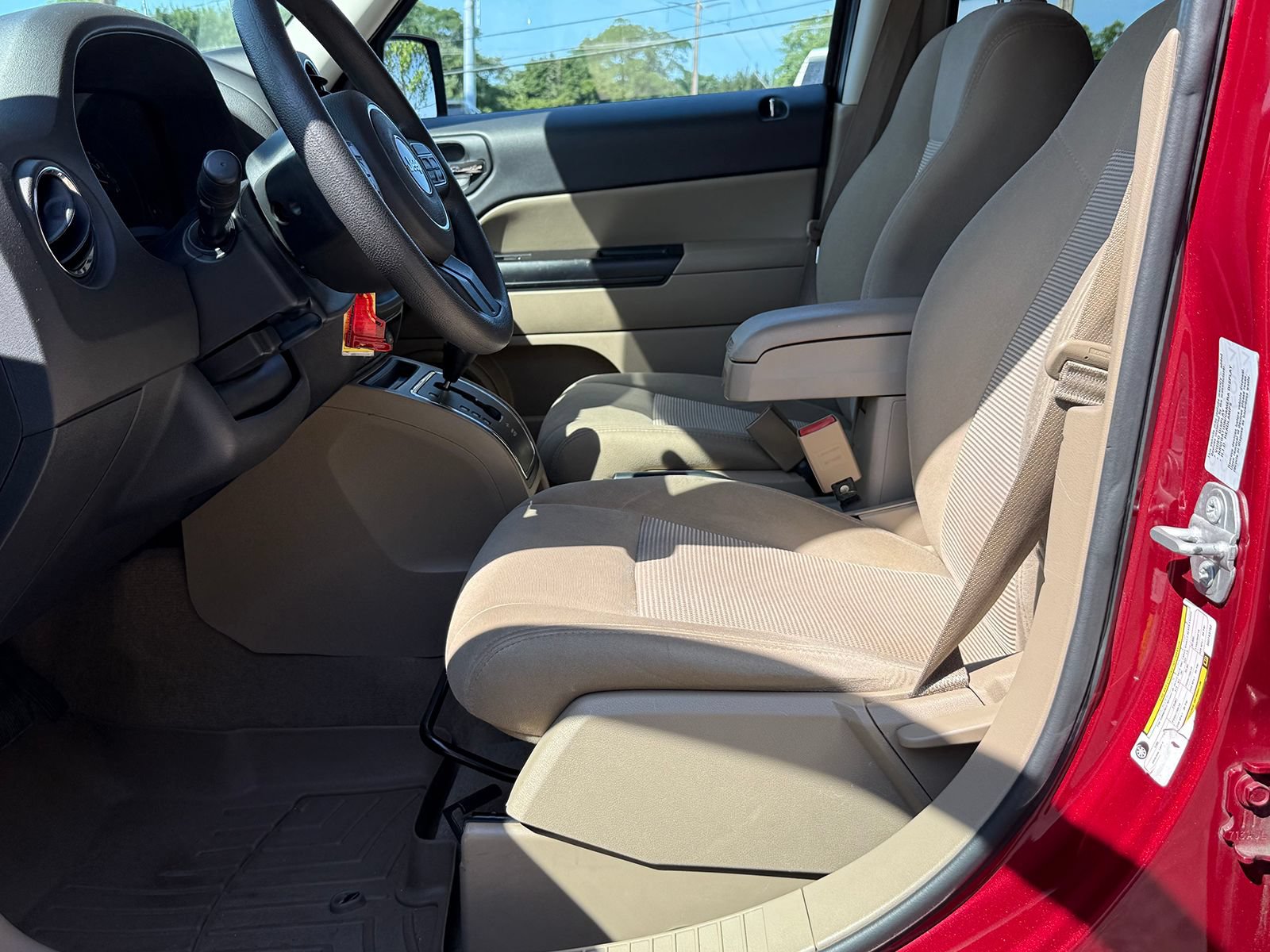 Used 2016 Jeep Patriot Sport w/ Power Value Group FWD image 14