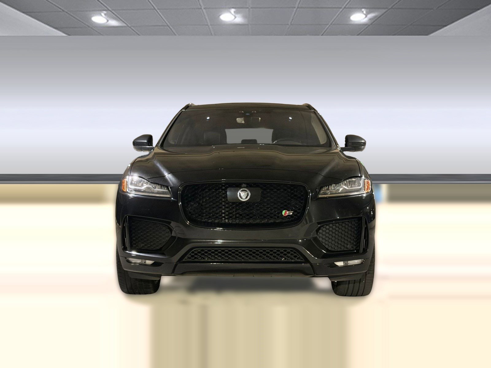 Used 2019 Jaguar F-PACE S AWD/4WD image 6