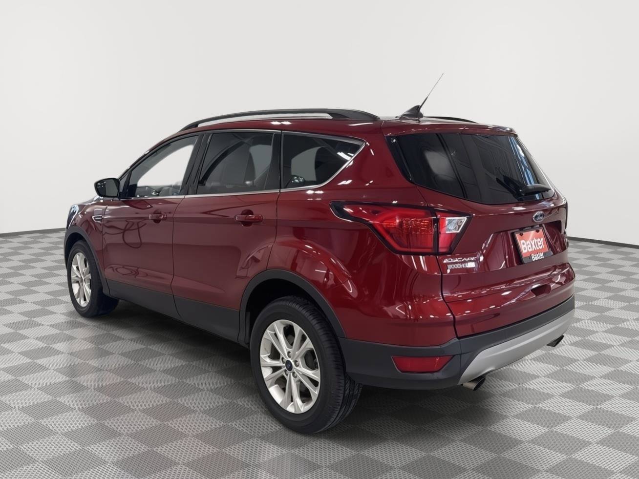 Used 2019 Ford Escape SEL AWD/4WD image 8