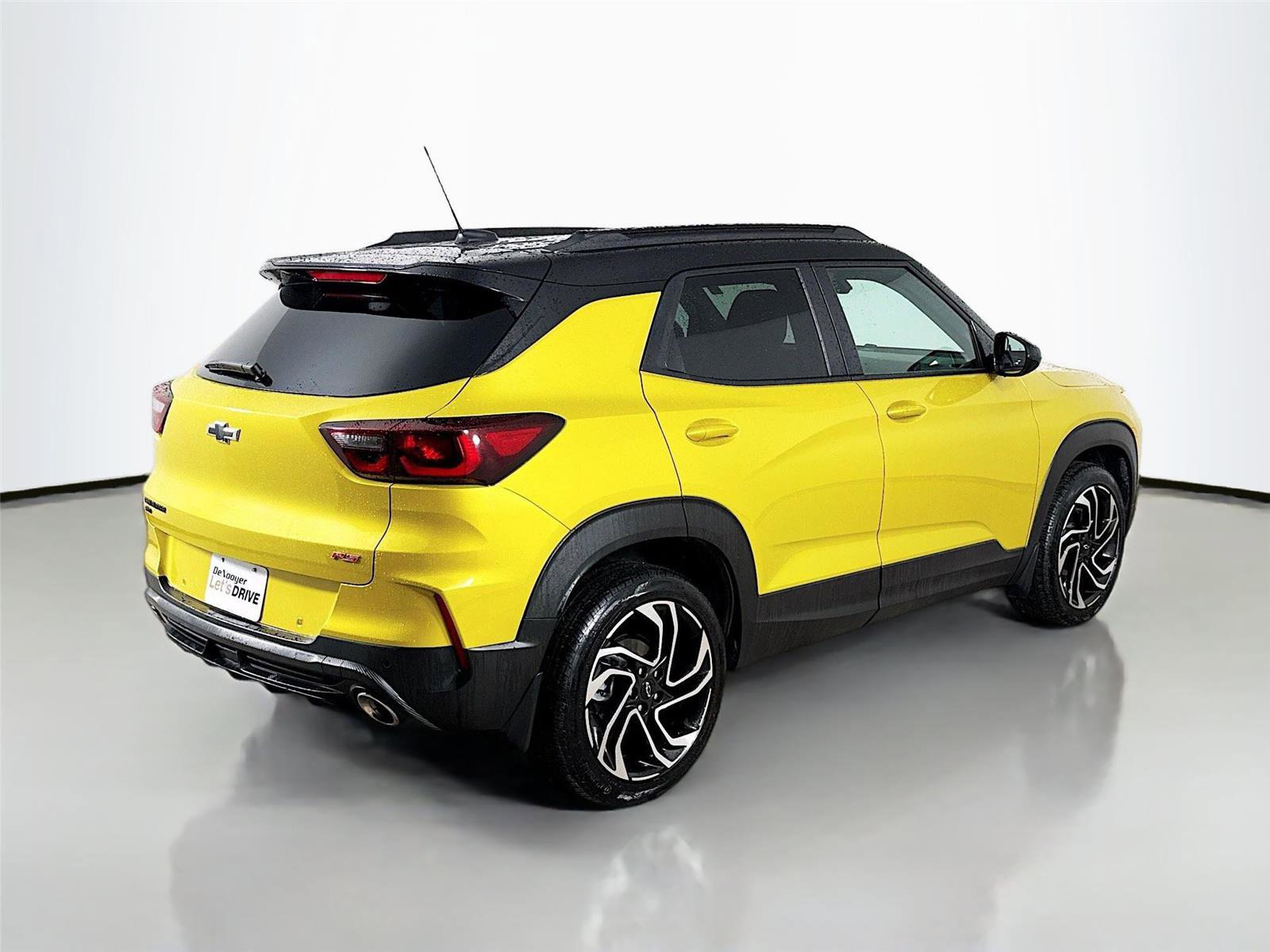 Used 2024 Chevrolet TrailBlazer RS w/ Convenience Package image 8