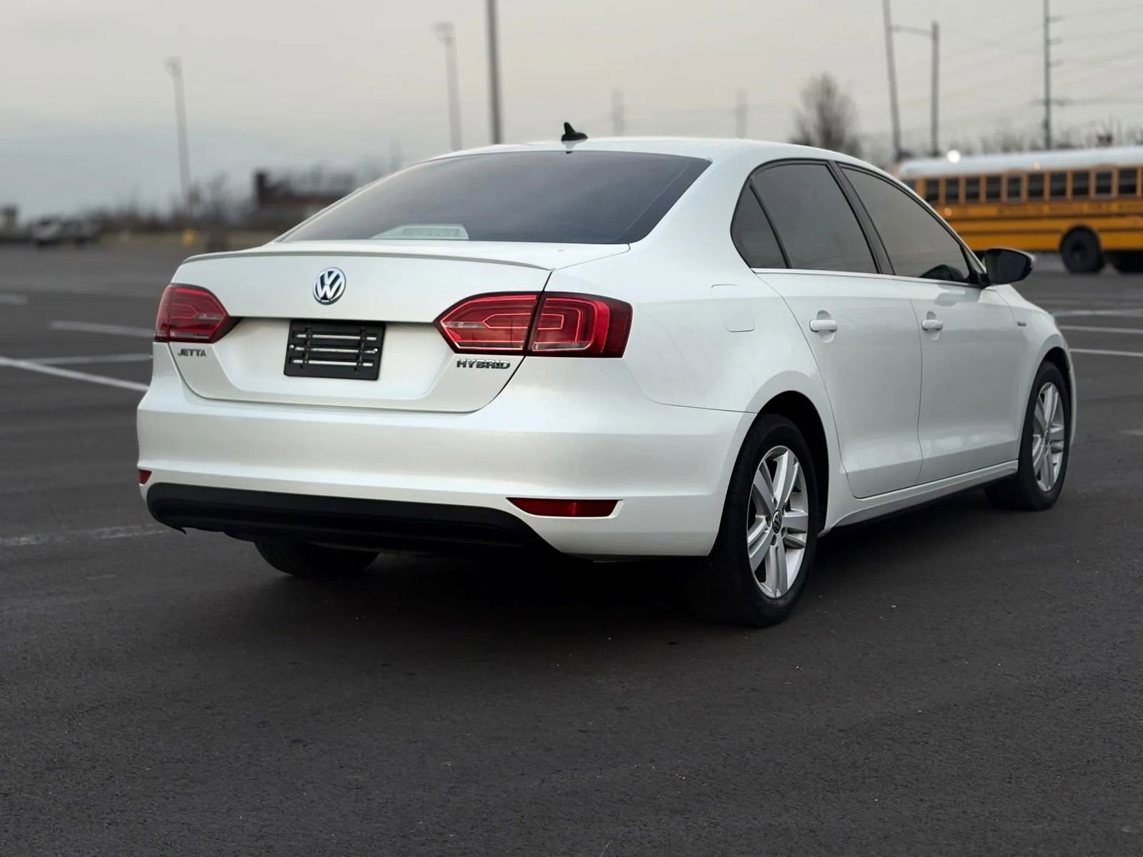 Used 2013 Volkswagen Jetta Hybrid Sedan image 5