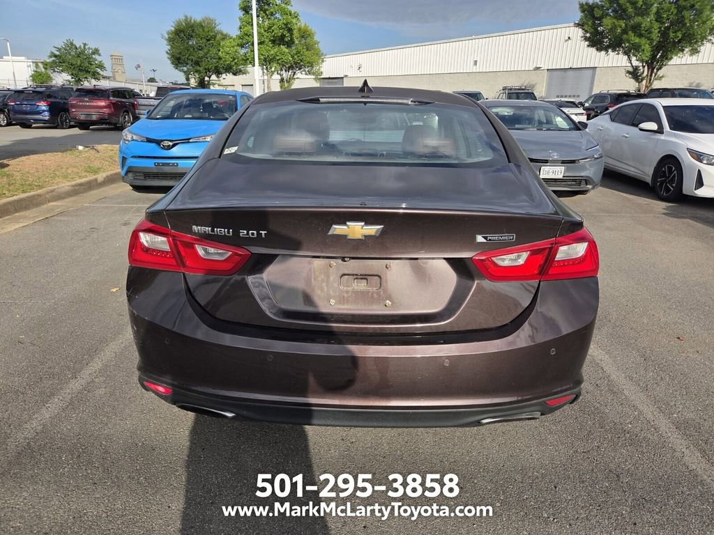 Used 2016 Chevrolet Malibu Premier w/ Driver Confidence Package II FWD image 8