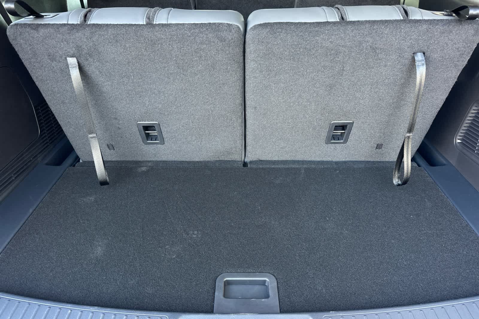 New 2026 Ford Explorer Active w/ Active Comfort Package RWD image 17