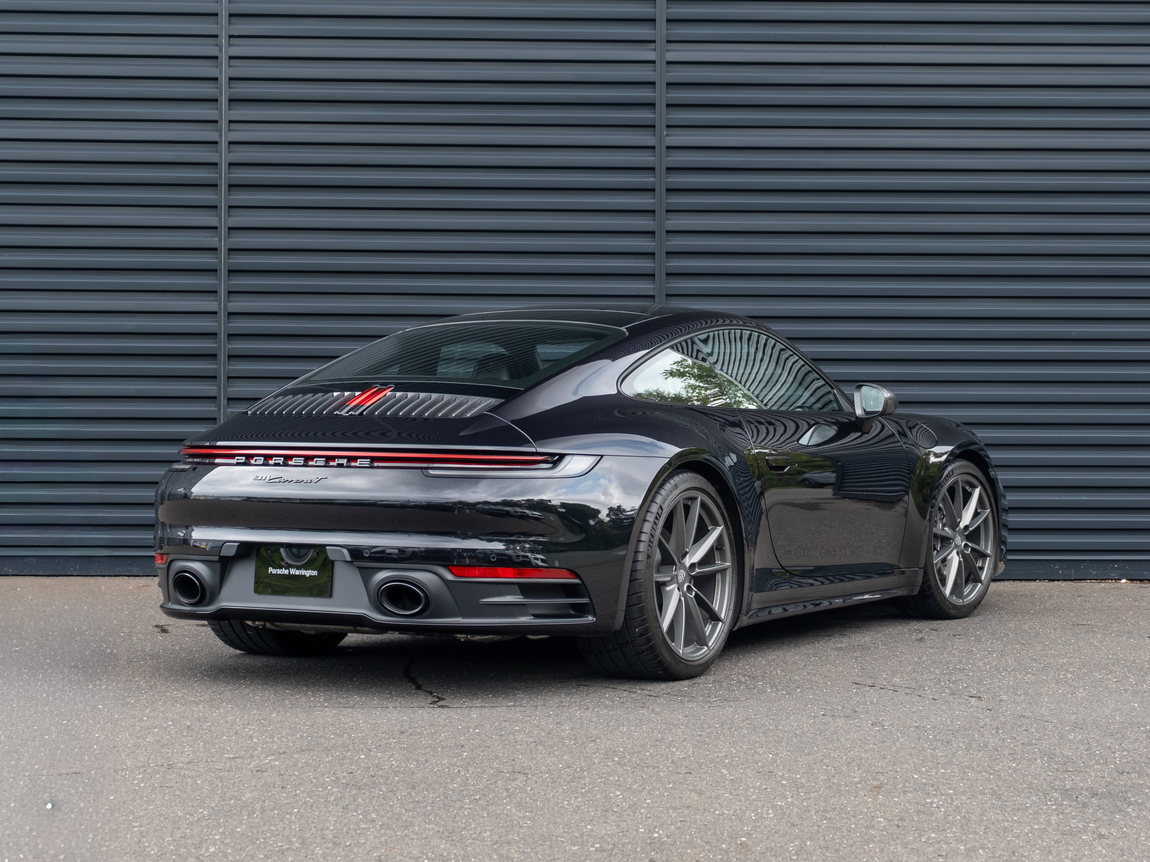 Certified 2024 Porsche 911 Carrera T RWD image 8