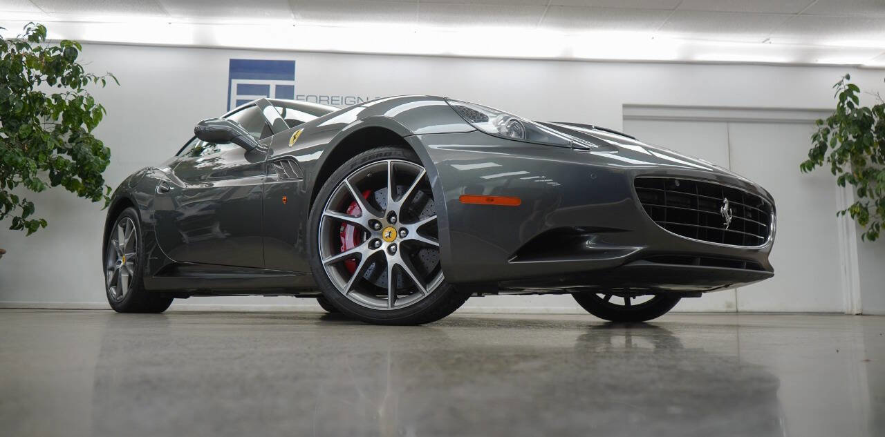 Used 2011 Ferrari California Base 2dr Convertible image 58