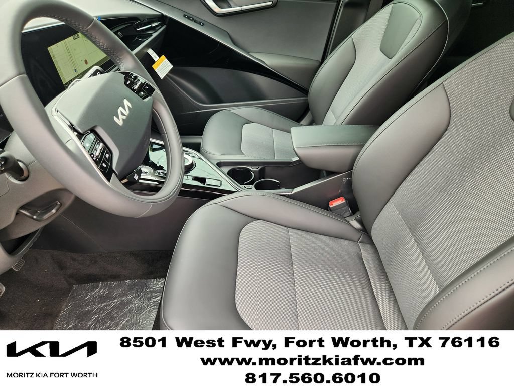 Certified 2026 Kia Niro Wind FWD image 9