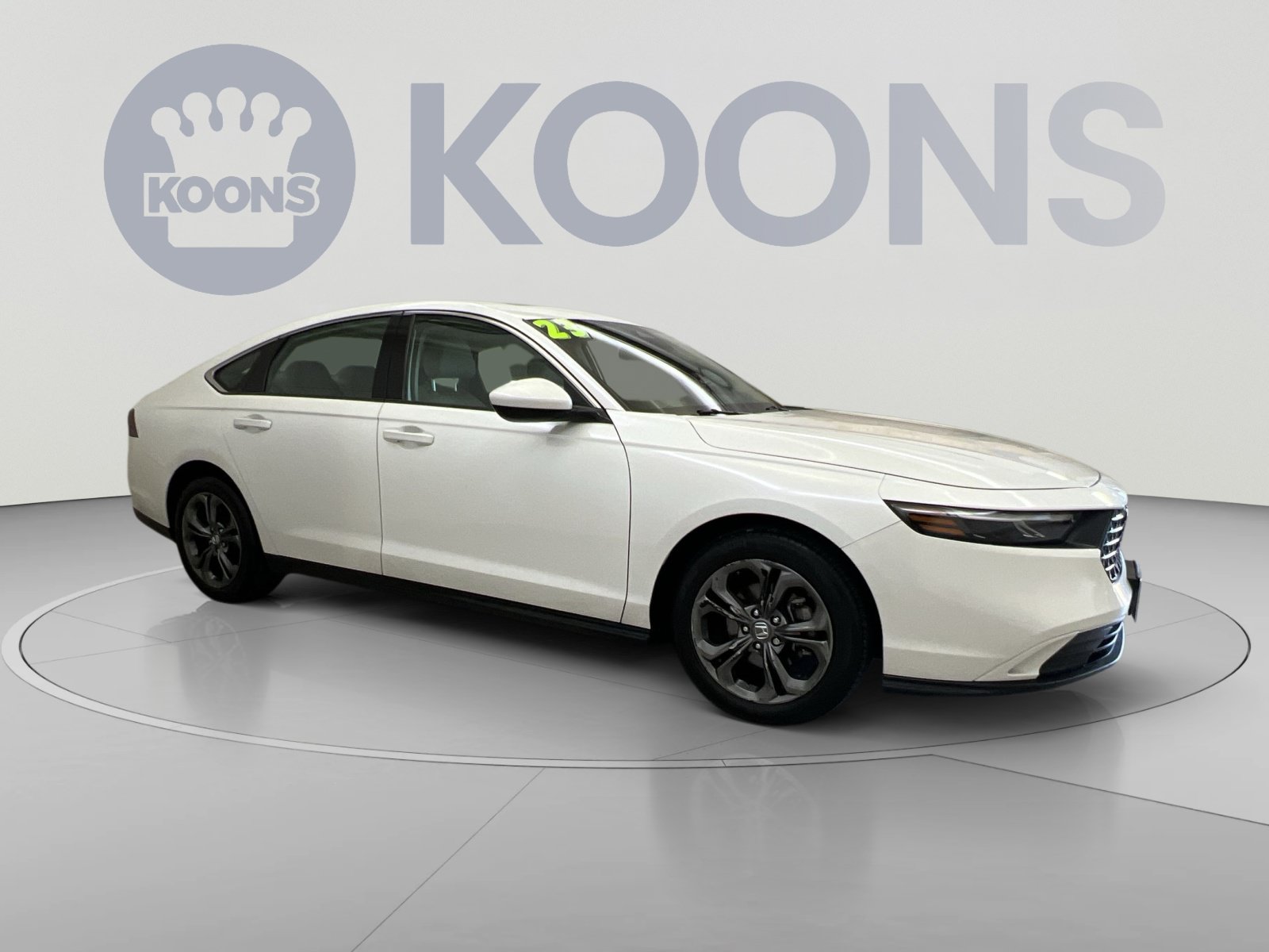 Used 2023 Honda Accord EX image 10