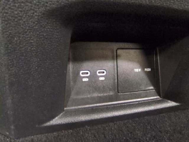 Used 2023 Volkswagen Atlas SE AWD/4WD image 19