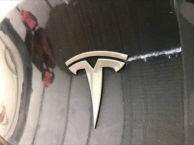 Used 2022 Tesla Model Y Long Range AWD/4WD image 13