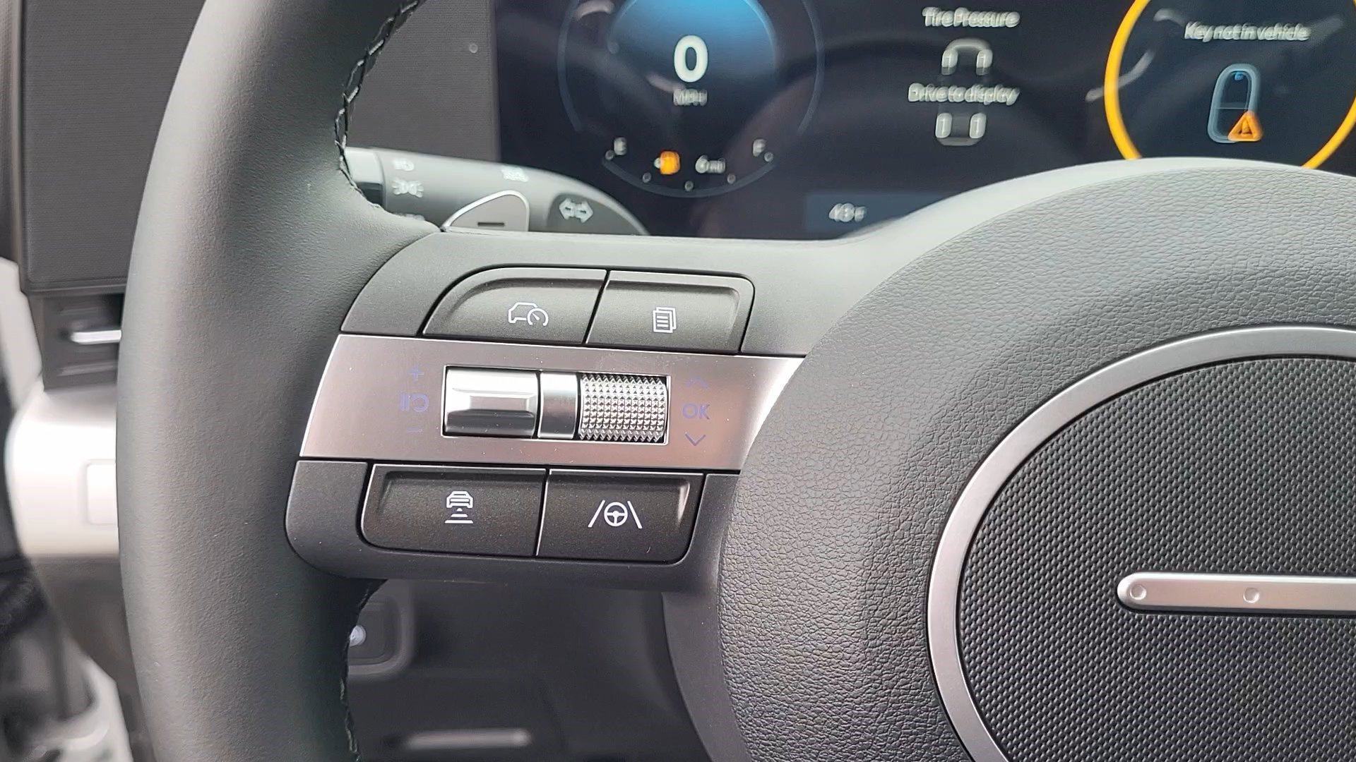 New 2026 Hyundai Kona SEL Premium image 16