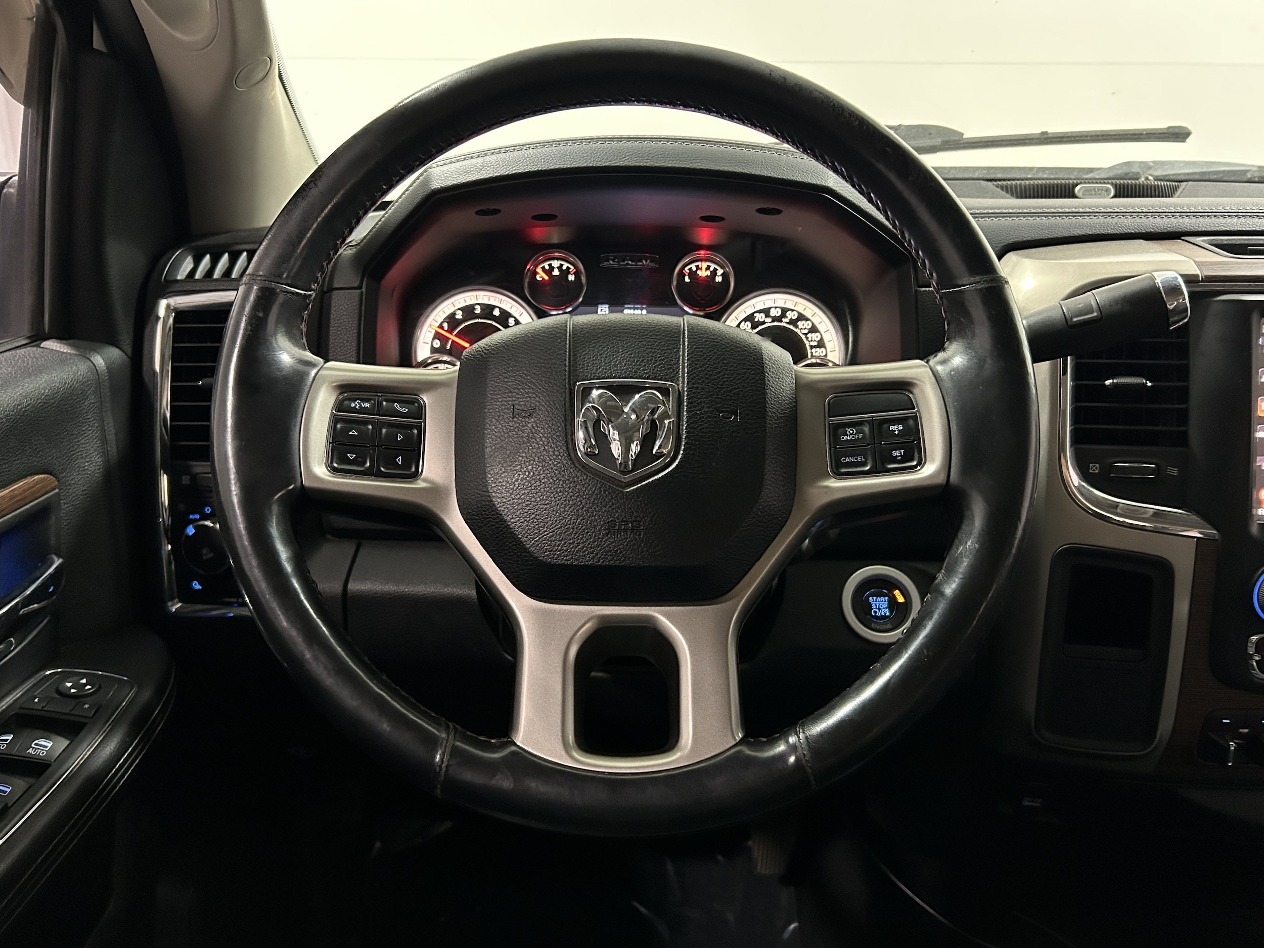Used 2013 RAM 3500 Laramie RWD image 14