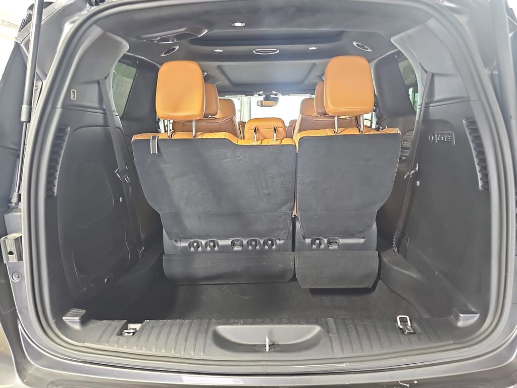 Used 2021 Chrysler Pacifica Pinnacle AWD/4WD image 17