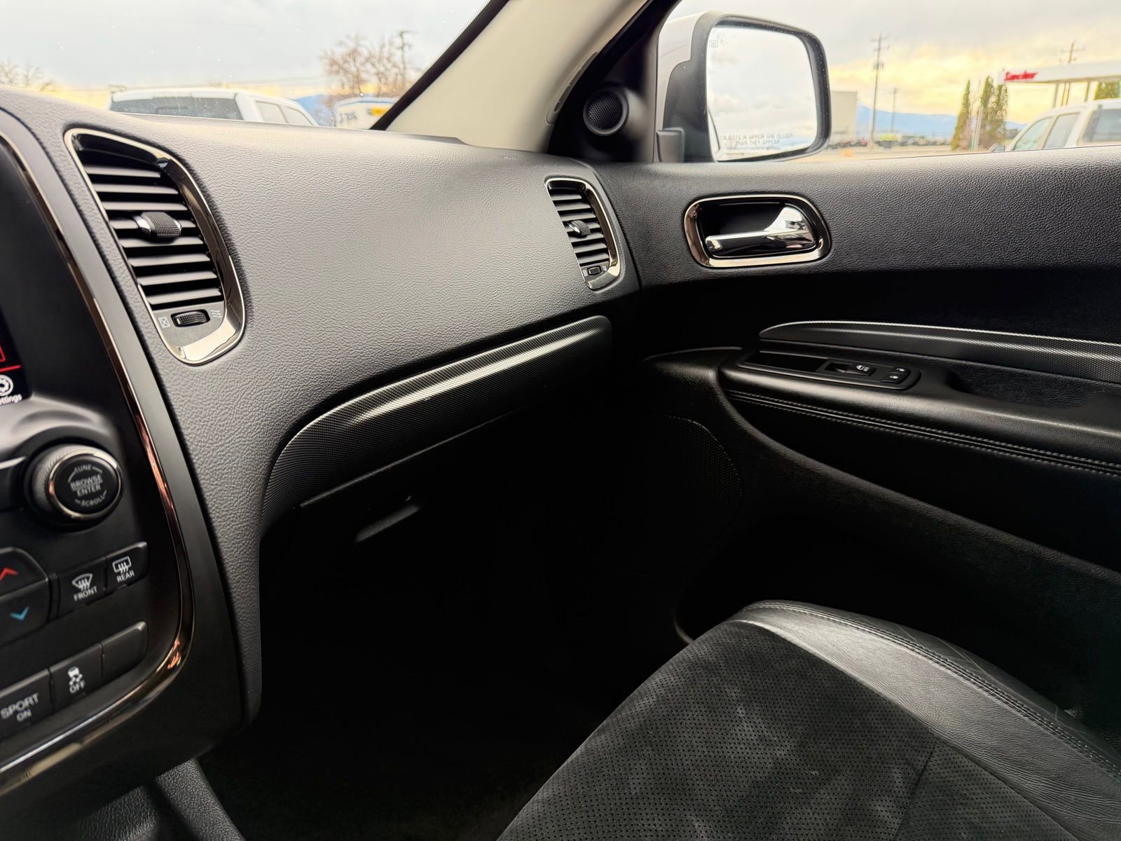 Used 2018 Dodge Durango GT AWD/4WD image 21