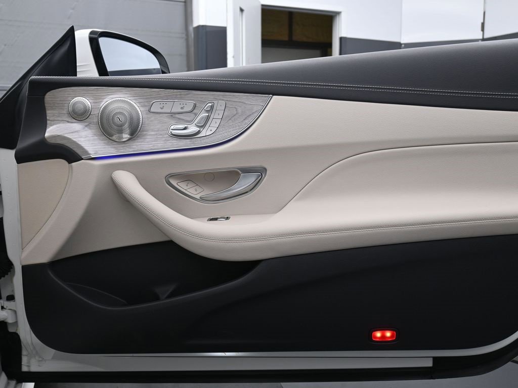 Used 2023 Mercedes-Benz E 450 E 450 image 22