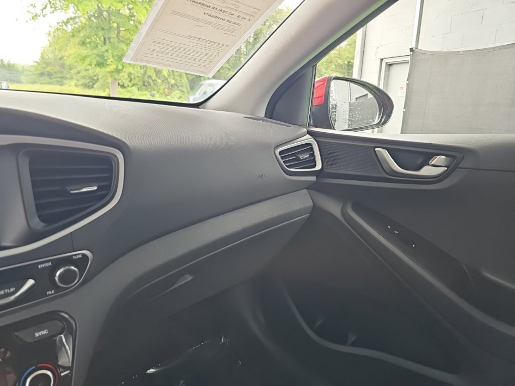 Used 2019 Hyundai Ioniq Blue FWD image 26