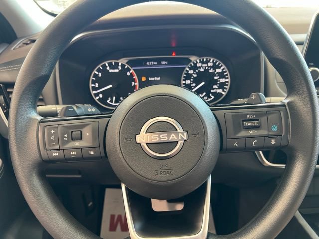 Used 2022 Nissan Rogue SV AWD/4WD image 25