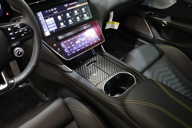 New 2024 Maserati GranTurismo Trofeo AWD/4WD image 32