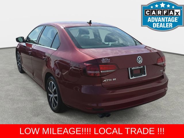Used 2017 Volkswagen Jetta SE image 6