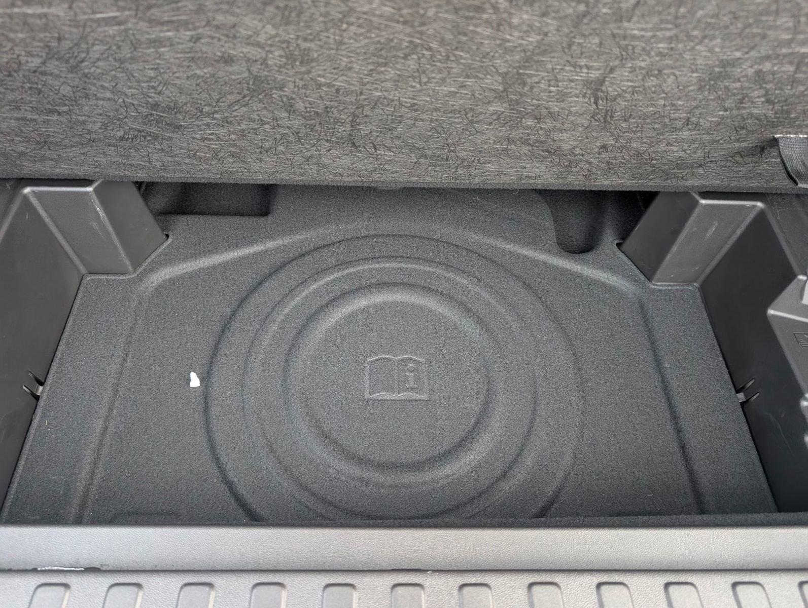 Used 2024 Chevrolet Equinox LT image 29