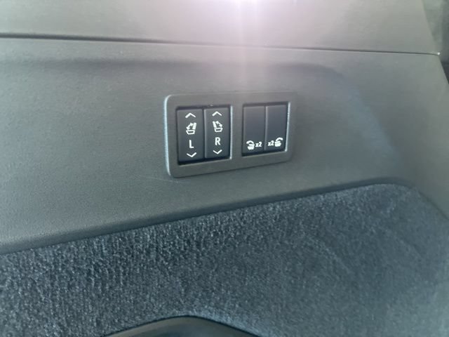 New 2025 Cadillac Escalade IQ Sport 2 AWD/4WD image 7