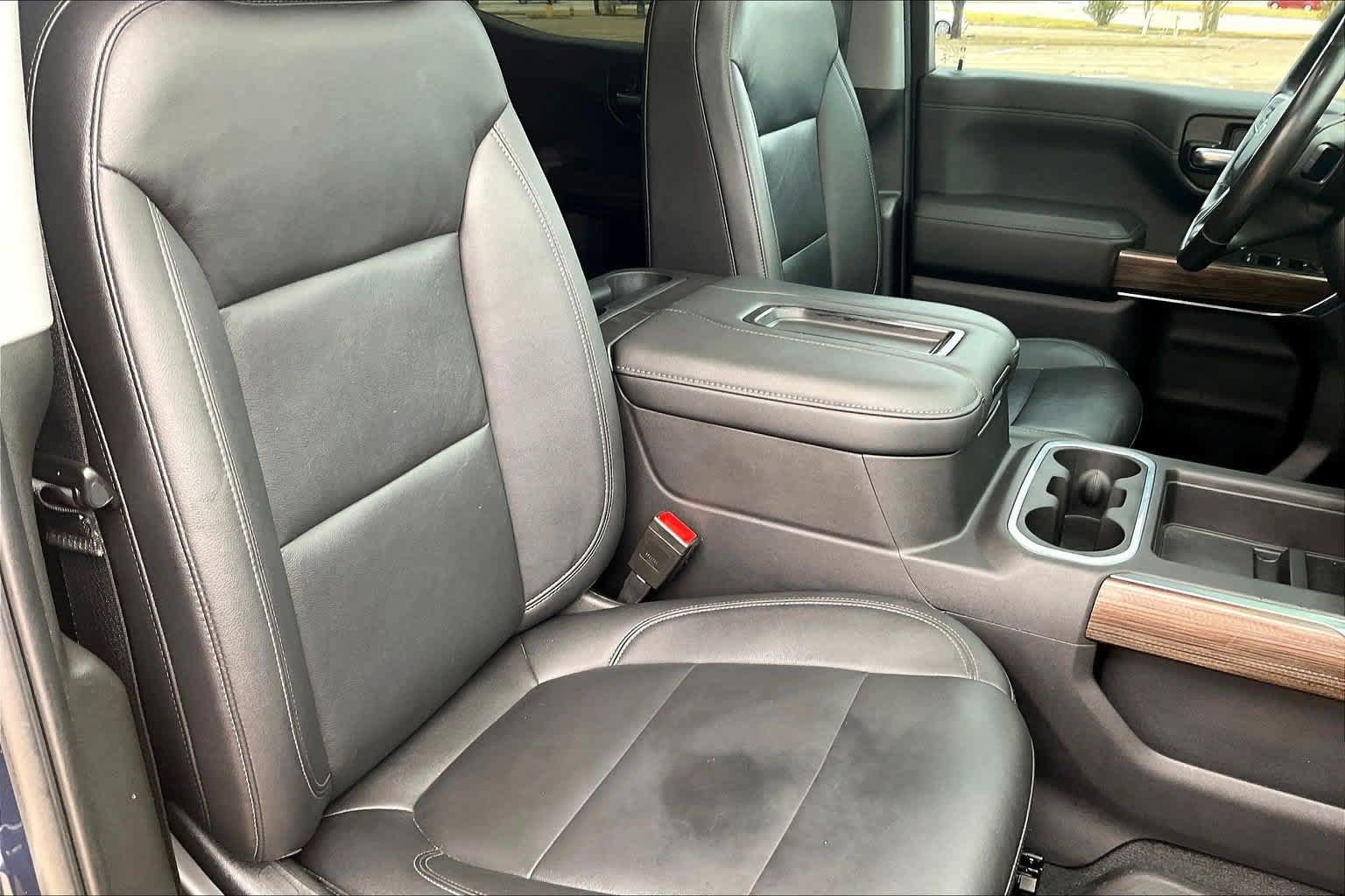 Used 2021 Chevrolet Silverado 1500 LT Trail Boss w/ Convenience Package II AWD/4WD image 12