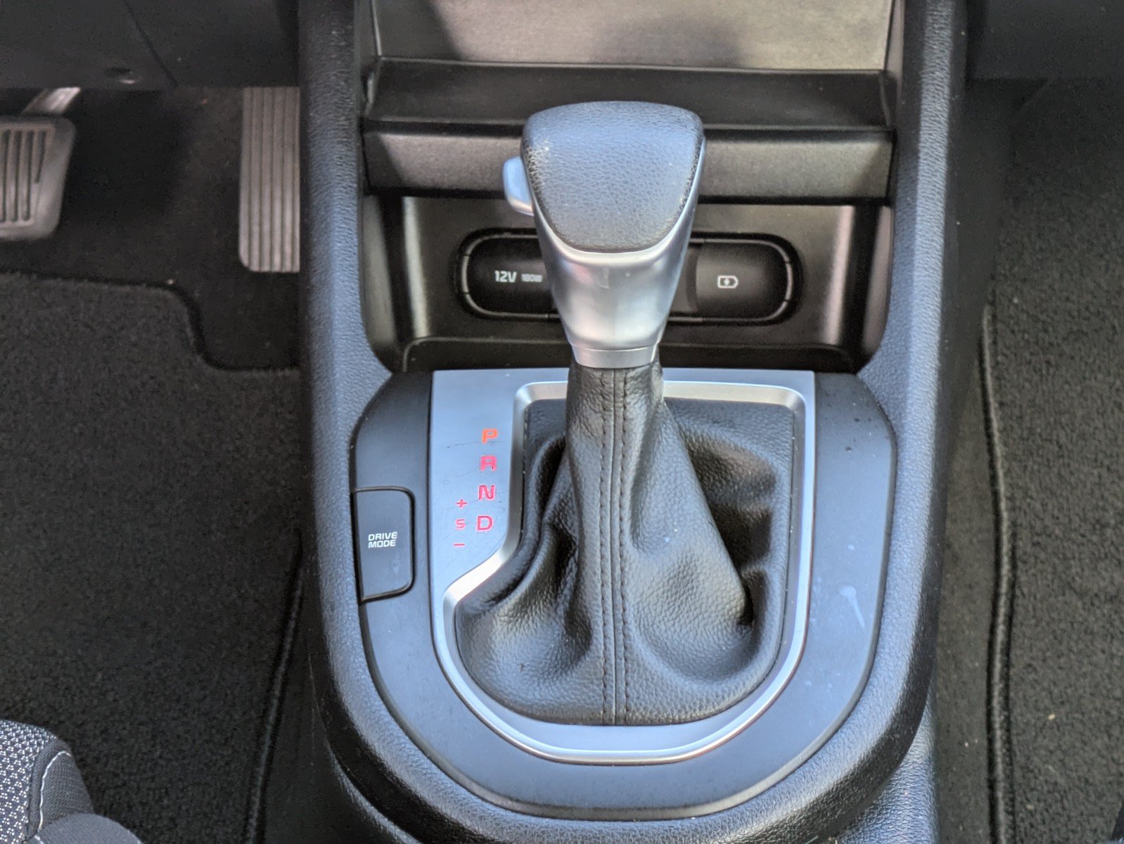 Certified 2024 Kia Forte LXS FWD image 15