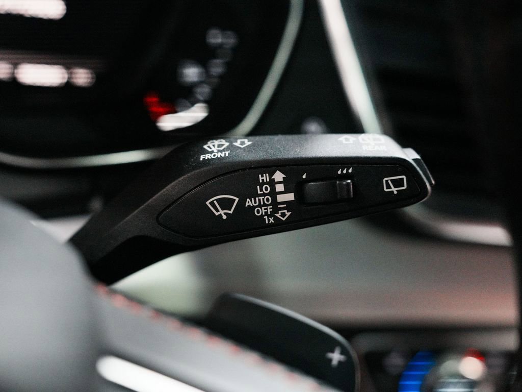 Used 2019 Audi SQ5 Premium Plus w/ Premium Plus Package image 27