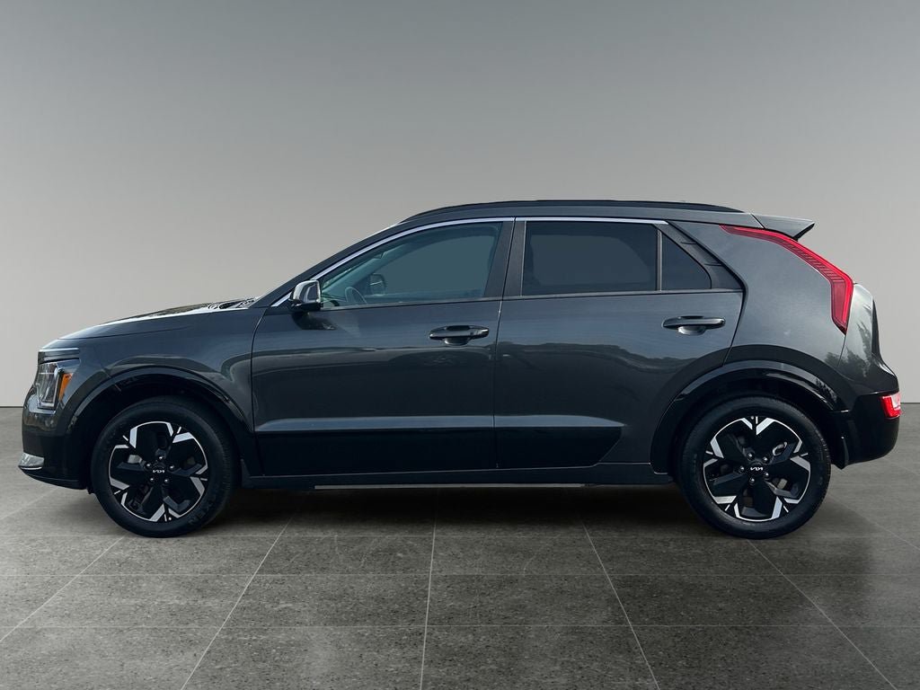 Used 2025 Kia Niro Wind FWD image 4