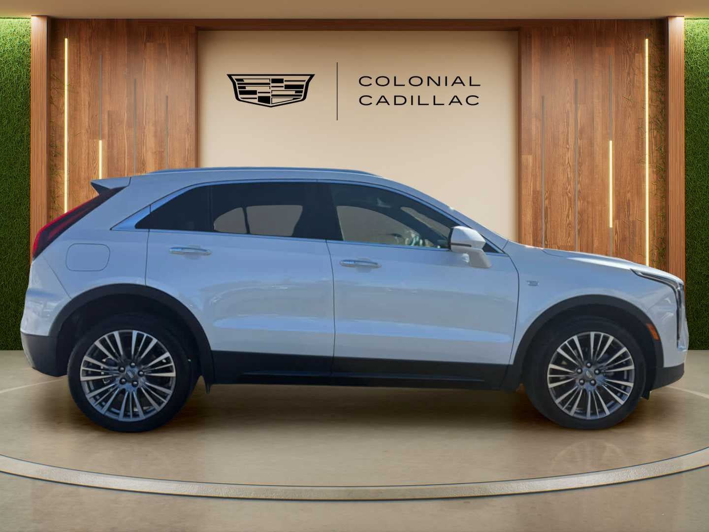 Certified 2024 Cadillac XT4 Premium Luxury AWD/4WD image 3